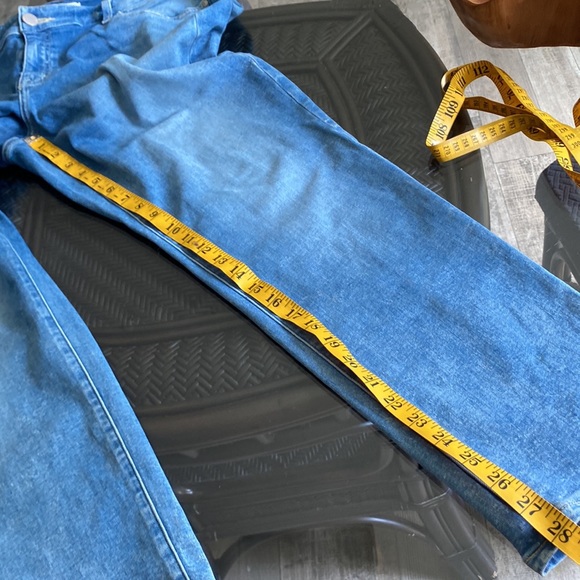 Capris - Picture 6 of 6